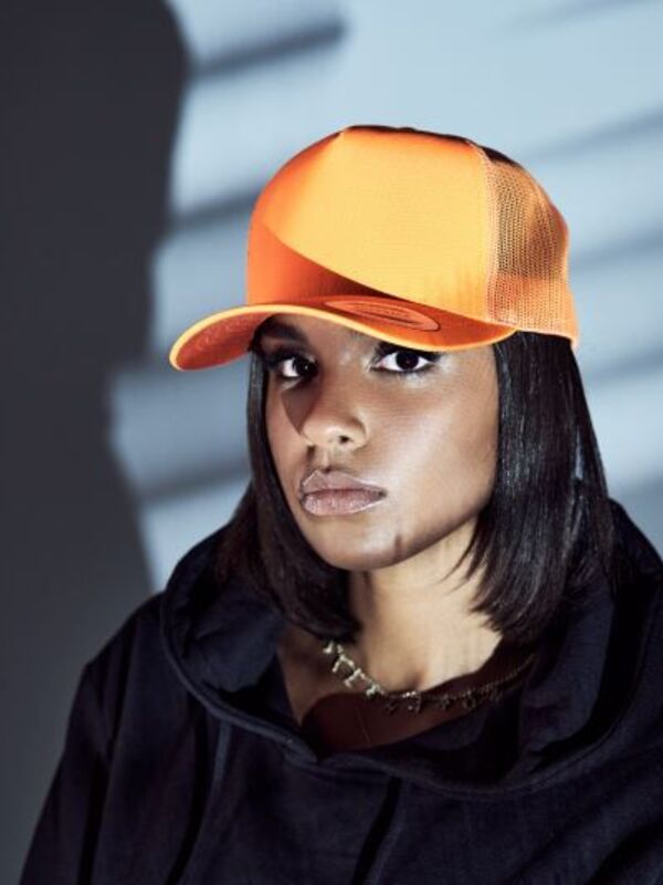 Kšiltovka – retro trucker (5panel) Náhledový obrázek